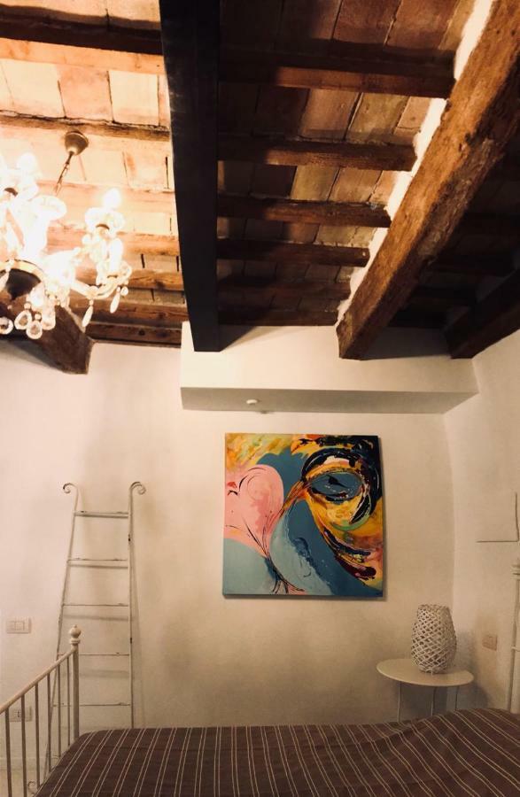 بيزارو Tambien B&B المظهر الخارجي الصورة