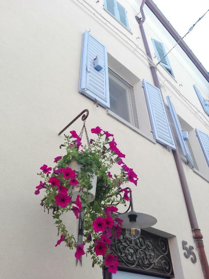 بيزارو Tambien B&B المظهر الخارجي الصورة